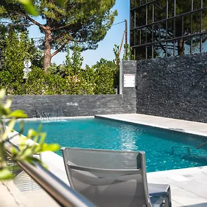 מלון Radisson Aix En Provence, אקס-אן-פרובאנס