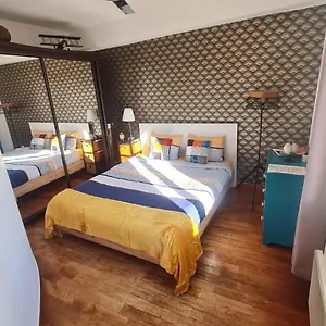 Apartment Sunny With View In History Center, Aix-en-Provence